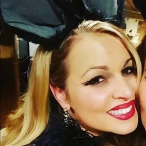 Meet your Posher, Rebecca